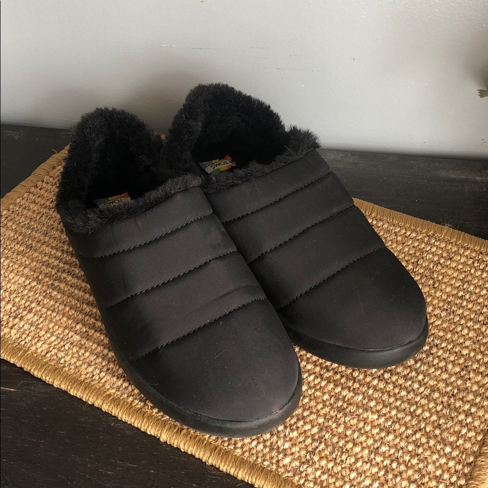 Toms Unity Slippers - Picture 5 of 6